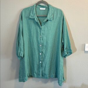 Bryn Walker 100% Linen Button Down Top Teal